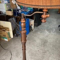 [アンティークスタンドライト]リサイクルショップヘルプの画像