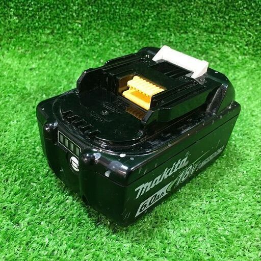 マキタ BL1860B バッテリー 雪有 本体のみ ※充電回数2回【市川行徳店】【店頭取引限定】【中古】管理番号：ITWGC67O8PMC マキタ BL1860B バッテリー充電回数2回 雪有 本体のみ【市川行徳店