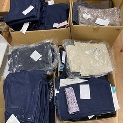 レディースストレッチパンツ★173枚まとめ売りの画像