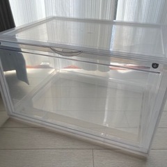 スニーカーボックス