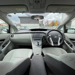 プリウス Ｓ　ＬＥＤエディション　車検付き　ＥＴＣ　／バックカメラ／Ｂｌｕｅｔｏｏｔｈ接続／ツートンシート／現車確認可能／試乗OK！／ボディ磨き後お渡し　愛知県　名古屋市　中村区　中古車販売　輸入車　外車の画像