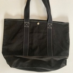 黒　帆布　しっかりしたバック