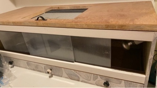 爬虫類　ケージ　手作り