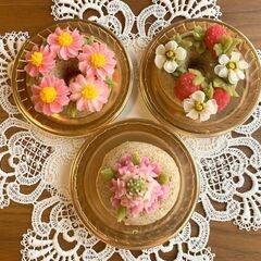 あんこで絞るお菓子作りのあんフラワー教室の画像