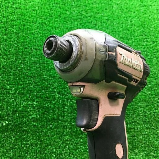 マキタ 型番不明 充電式インパクトドライバー18V 本体難あり 純正バッテリー1個付 6.0Ah【市川行徳店】【店頭取引限定】【中古】管理番号：ITFQ6DCSA7ZZ