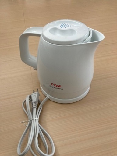 T-fal 電気ケトル　0.8リットル