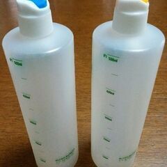 【無事受け渡し完了】空ボトル２本の画像