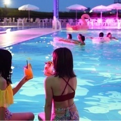 明日13日夜　関西ナイトプール