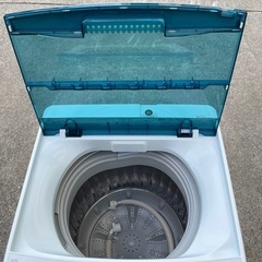綺麗な洗濯機の画像