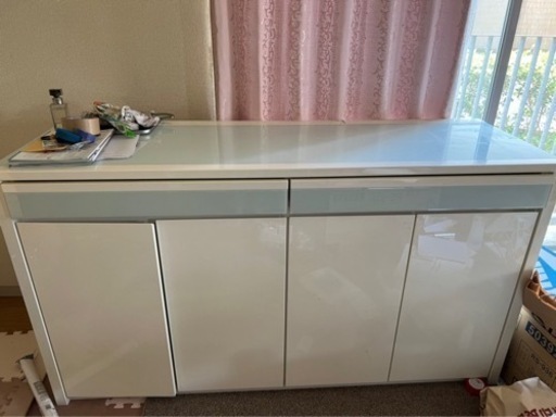 太陽家具　カウンター