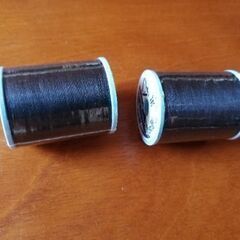 黒 シャッペスパン ミシン用縫い糸 2個セットの画像