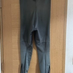 釣り用のタイツの画像
