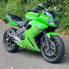 カワサキ　2010年式　ニンジャ400R
