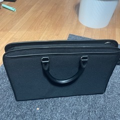 ビジネスバッグ