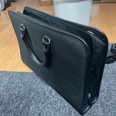 ビジネスバッグの画像