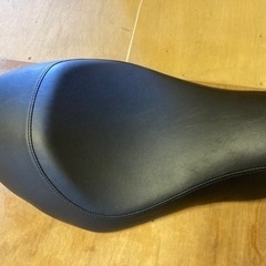 883N 純正シート　美品