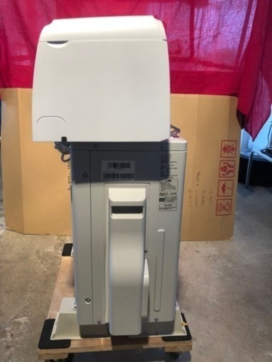 YAMADA　RIAIR/リエア　超美品　禁煙　ルームエアコン　YHAC-22L1-W　2021年製　　2.2kw