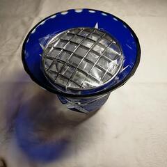 色被せ切子　ローズボウルの画像