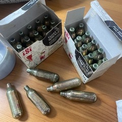 炭酸ガスカートリッジ　炭酸水製造機？の画像