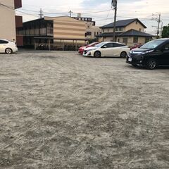 松阪市中央町　月極駐車場【3,300円】