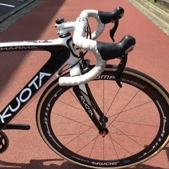ロードバイク　クォータ・カルマ➕カーボンホイルの画像