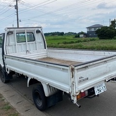 マツダ ﾎﾞﾝｺﾞﾌﾞﾛｰﾆｨ 1.5 tonの画像