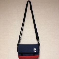 カメラバッグ　ショルダーバッグ　チャムス