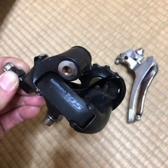 shimano 105セット中古品で小キズありますの画像