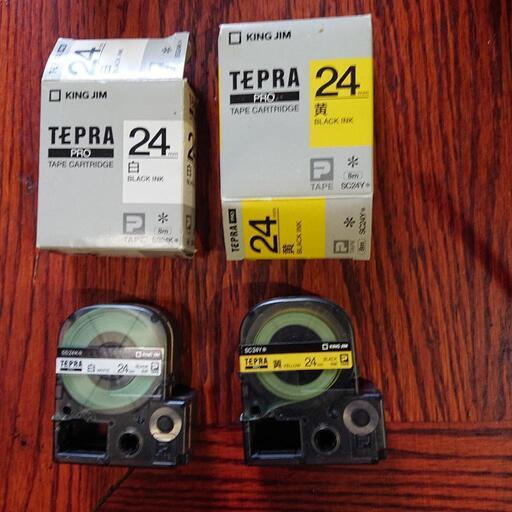 テプラー24mm  白、黄