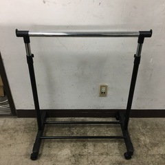 取引場所　南観音　V 2207-400 ハンガーラック　キャスタ...