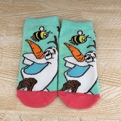 【お話し中】新品　子ども用　靴下　13-18cm  オラフ　アナ雪