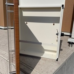 ポスト　9/7本日1000円値下げしましたの画像