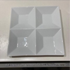 BONOXのお皿