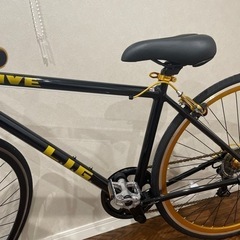 クロスバイク 700c 軽量 アルミフレーム 自転車 SHIMANO シマノ7段変速 LIG MOVE リグムーブ ブラック ホワイト の画像