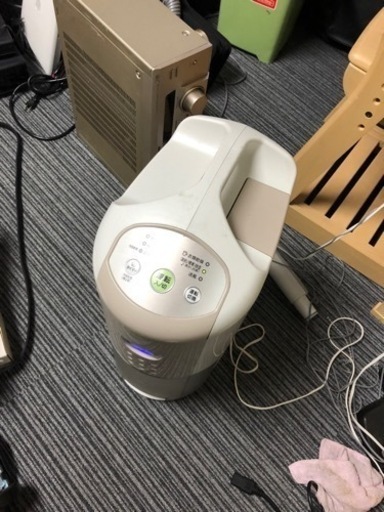 除湿機　CORONA