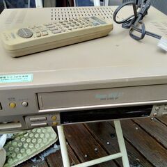 S-VHS ビクター　HR-S200　リモコン付き