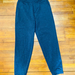 ユニクロ　アクティブジョガーパンツ