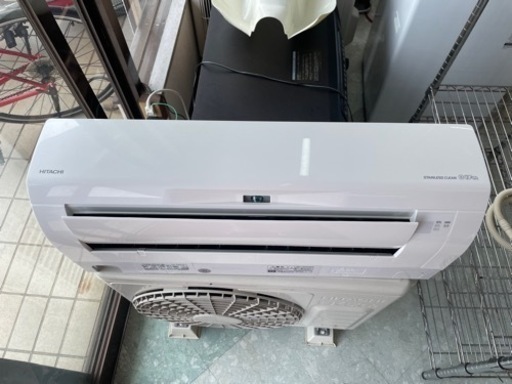 日立　白くまくん　8畳用　エアコン　自動お掃除機能搭載　標準取付工事込み　2019年製　リサイクルショップ宮崎屋住吉店　22.7.13ｙ
