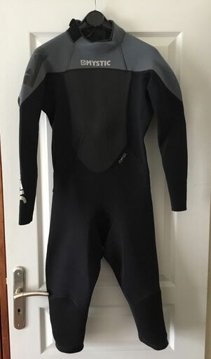 ウェットスーツ MYSTIC