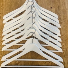 木製ハンガー（白）10本セット！の画像