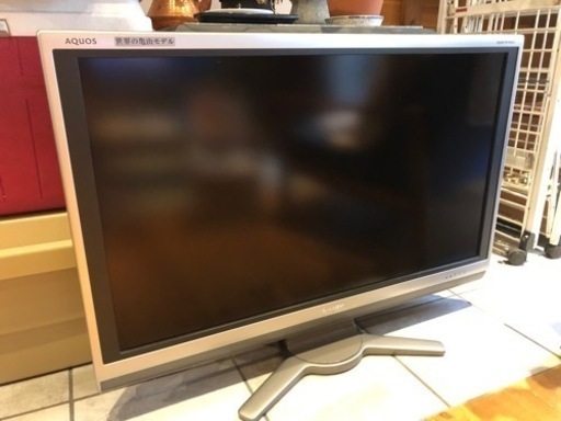 シャープ液晶テレビ　40インチ