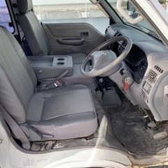 日産 バネット 運転席 シート ボンゴ デリカ