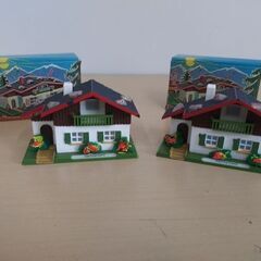 スイスのロープウェイ小屋　ミニチュア　2個セット販売　