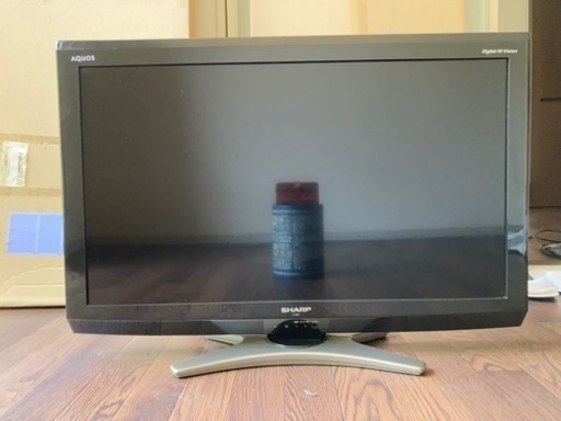 シャープ　AQUOS LC-32E7