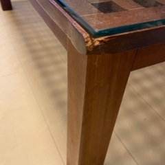 木製ローテーブルの画像