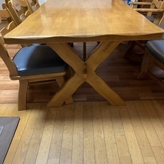 取引中　カリモクダイニングテーブルセット椅子6脚　タテ100×ヨコ180の画像