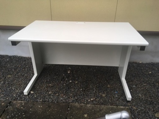 プラス製デスク