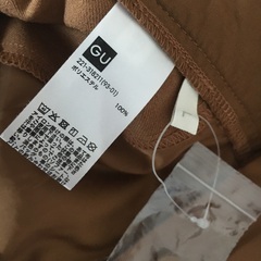 ジーユーのパンツの画像