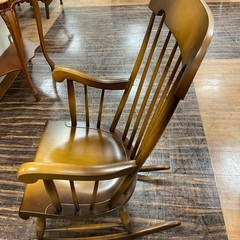 C1*389[ご来店頂ける方限定]ロッキングチェアーの画像