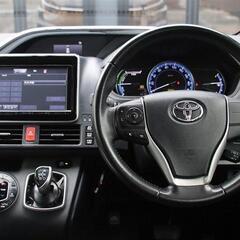 【自社ローン】ヴォクシー 1.8V ハイブリッド　オンライン商談審査契約OKの画像